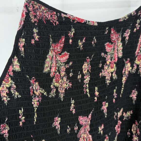 Angie Smocked strappy Maxy Dress size 1X Black Floral Rayon Boho Pattern - Picture 4 of 7